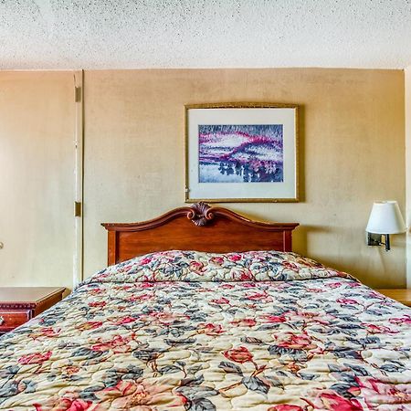 Oyo Hotel Jackson North I-55 Екстериор снимка