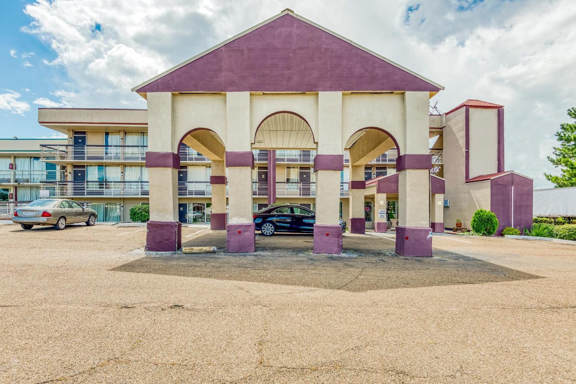 Oyo Hotel Jackson North I-55 Екстериор снимка