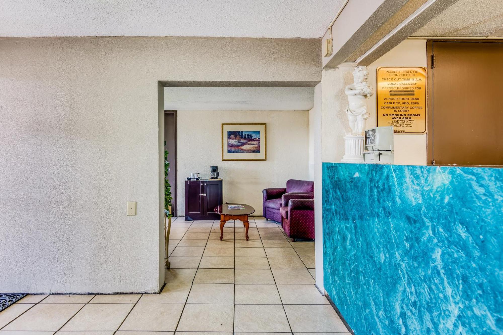 Oyo Hotel Jackson North I-55 Екстериор снимка