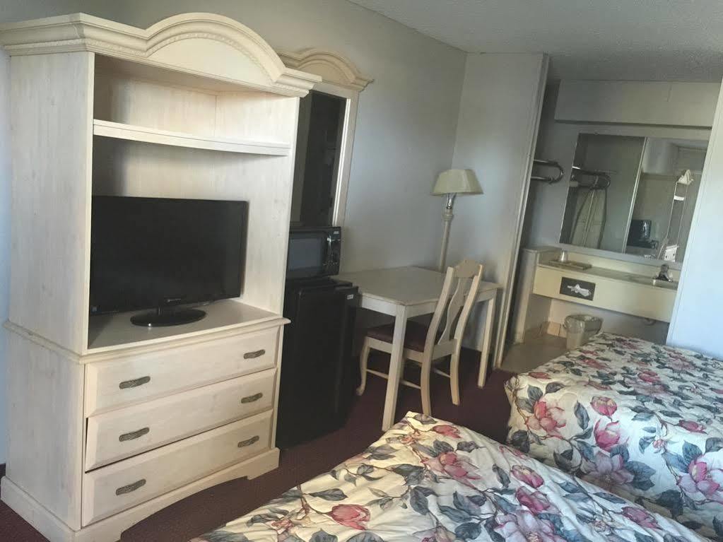 Oyo Hotel Jackson North I-55 Екстериор снимка